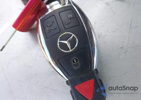 2005 Mercedes-Benz E 320 z USA, uszkodzony, nr VIN WDBUF65J55A667232